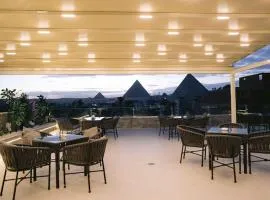 Tuya pyramids inn