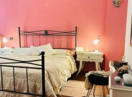 House Ilary, hotel en Montespertoli