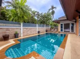 3 Bedroom Pool Villa 5kms from Patong