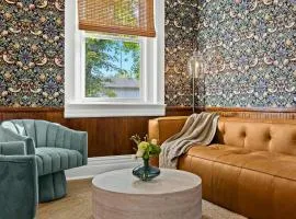 Gatsby Estate Luxe 7BR Retreat with Game Room