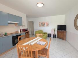 Charme rural et détente près des châteaux de la Loire - FR-1-591-738, Hotel in Chabris