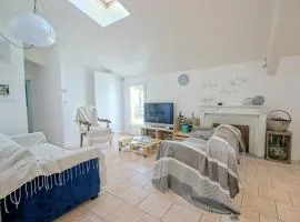 Villa à St-Martin-de-Ré avec piscine chauffée pour 6 pers., 3 chambres - FR-1-835-24