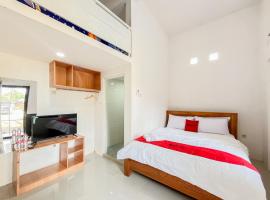 RedDoorz Syariah at Jl Veteran Kediri, hótel í Kediri