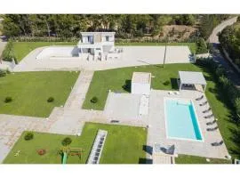 Villa Cristal Pool and Padel - Happy Rentals
