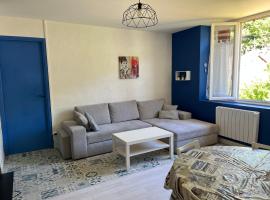 SAVIGNAC, hotel a Savignac-les-Ormeaux