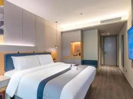 Yitel Beijing Tuanjiehu Metro Station