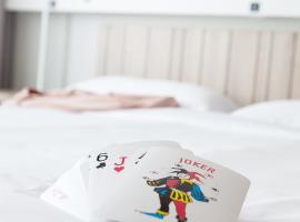 ibis Hotel Berlin Airport, хотел в Берлин