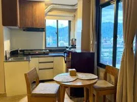Paramount Apartment & Rooms