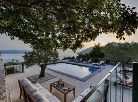 Villa Miščić - Makarska Exklusiv