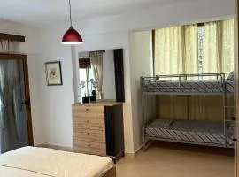 Under Pines - Beach Apartment