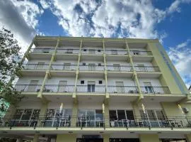Hotel Ines