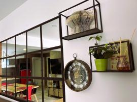 Ohana Raiz Casa con Patio Parking Gratuito y Exclusivo, βίλα στη Μέριδα