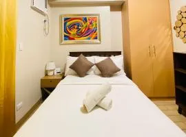8 Skyline Sunset Suite