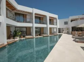 Nuca Mykonos
