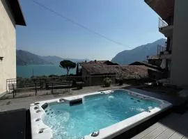 Casa Gina with private pool and lake view