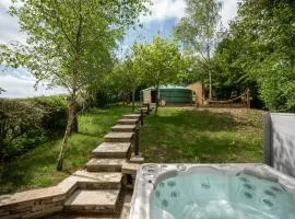 Yurt with Hot Tub near Hartington, Peak District