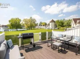 Isis Lakes 52, Fountain View