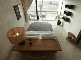 The Iggy Hotel Seseh Studio 4