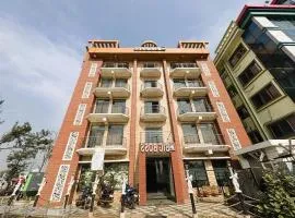 Hotel Big Boss,New Digha 150M from the Beach With AC and Non Room