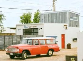 Entire Private Boutique Motel w Courtyard and Sauna