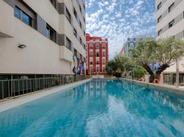Livensa Living Studios Valencia Marina Real Hotel-Apartamento, alloggio vicino alla spiaggia a Valencia