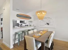 Waterfront Perico Bay Club Villa - Close To Beaches - Mangrove Escape