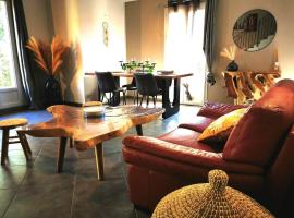 Appartement Village centre, hotel v destinaci Taradeau