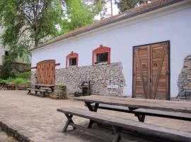 Keresztkúti Erdei Pihenőhely