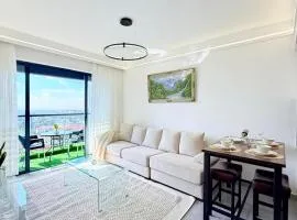 Mariahs lovely homes