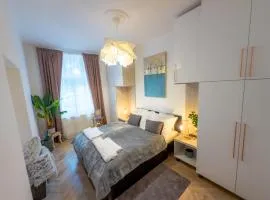 Apartment Castle Bazaar