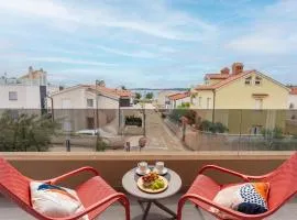 Luxury apartment near the beach