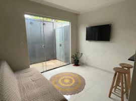 Apartamento aconchegante, hotel in Água Boa