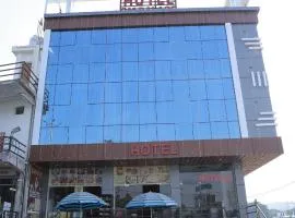 Hotel Om Palace