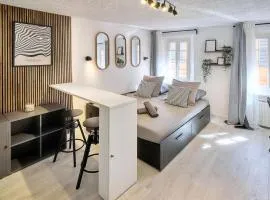 Modern studio in the historic center of Grasse