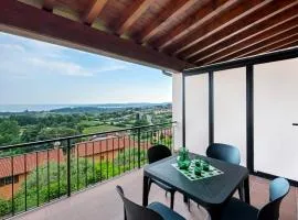 vista lago apartment 2