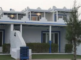 Al-Ashkhara Beach Resort منتجع شاطئ الأشخرة