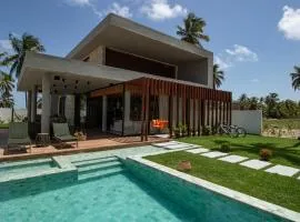 Casa em Condomínio Beira mar para 12 pessoas