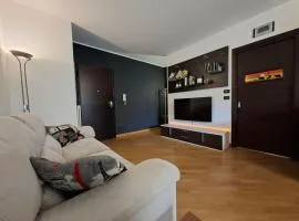 BG House - appartamento con giardino e garage privato