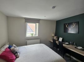 L' Gante, δωμάτιο σε οικογενειακή κατοικία στη Γάνδη