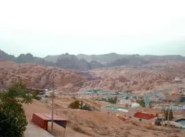Petra Star home