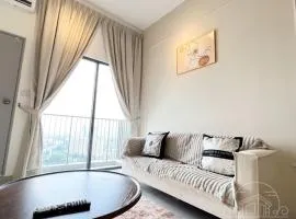 Lavender Homestay - 168 Park Mall Selayang