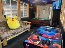 Large Pet-Friendly Family Cabins
