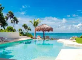 Beachfront Luruxy Villa in Tulum
