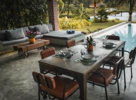 Private Pool Villa SunDaily, ξενοδοχείο σε Trat
