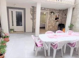Beautiful Alisa Home - center of the old town Vodnjan