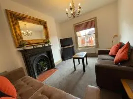 Spacious one bedroom city central apartment in Worcester