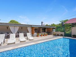 Villa Annaleah, hotel v destinaci Dubravice