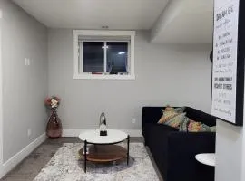 Immaculate suite in Airdrie