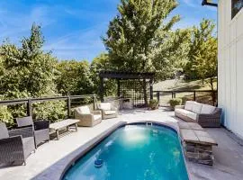 Beaver Lake Pool House