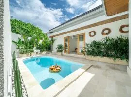 Mirragold Villa - Sun, Pool and Views - Brand New 3BDR Villa